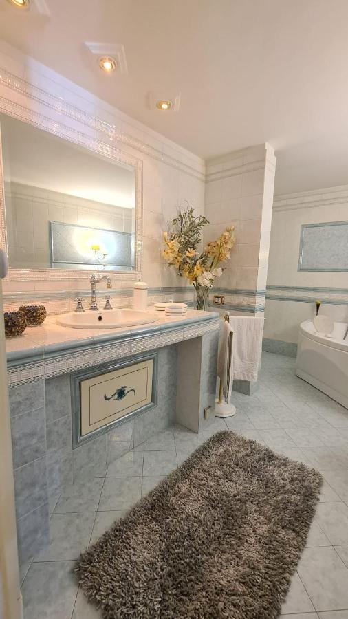Bellini Garden Suite Katanya Dış mekan fotoğraf